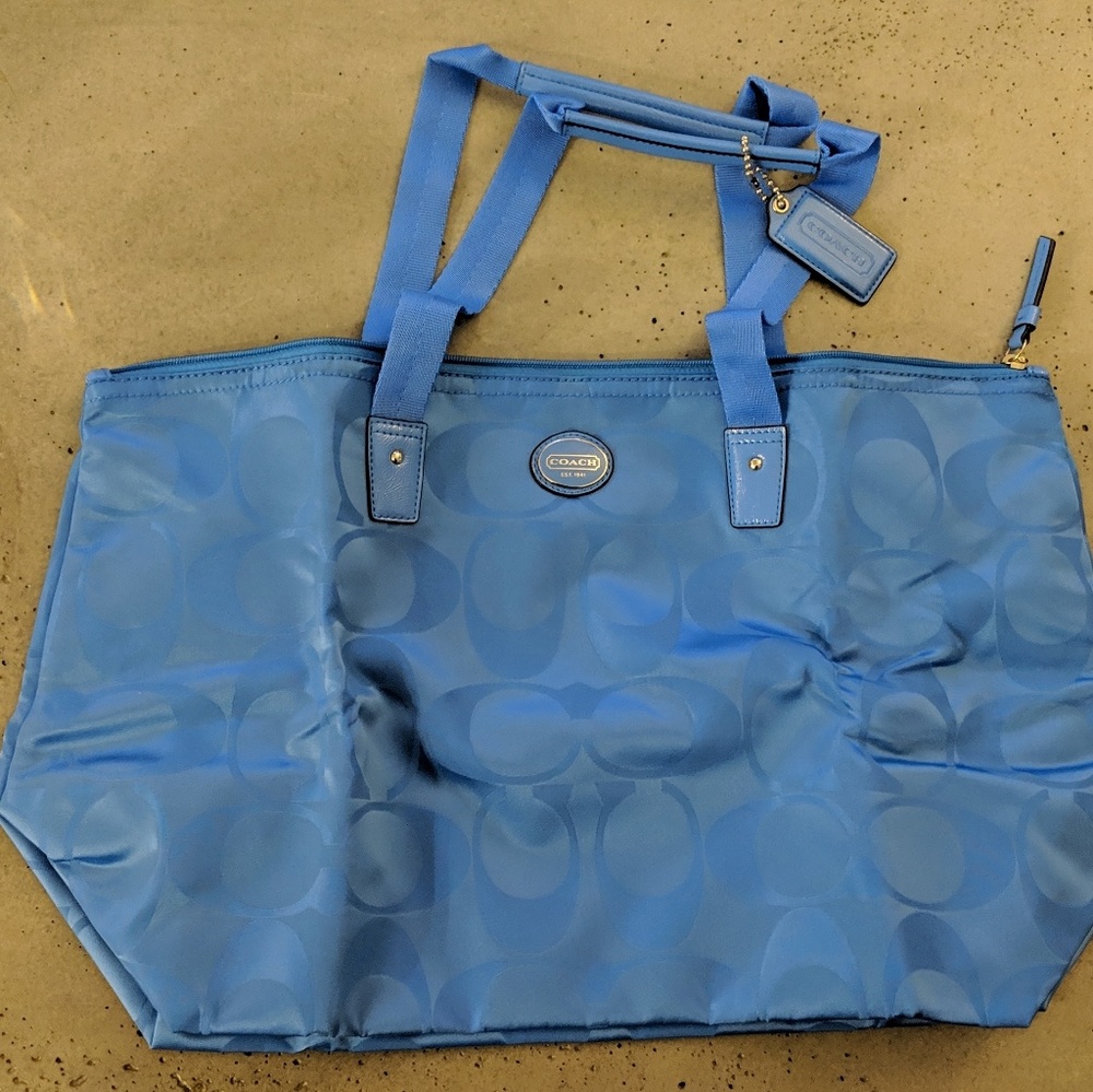 COACH Getaway Signature Nylon Packable Weekender